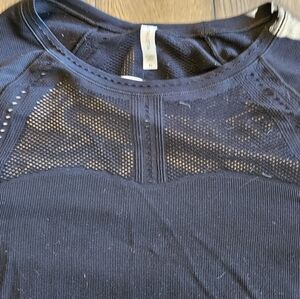 Athleta oxygen 2.0 black mesh long sleeve XL